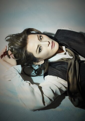 宝塚歌劇 雪組 KAAT神奈川芸術劇場公演『海辺のストルーエンセ』