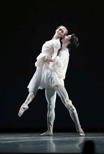 Romeo and Juliet舞台写真